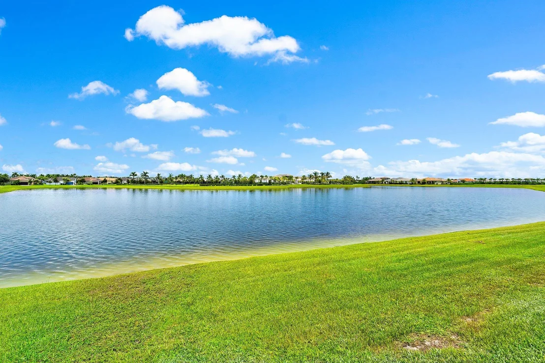 Photo of 15883 Key Biscayne Lane