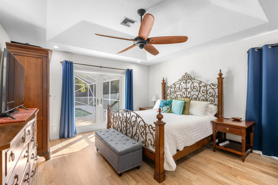 Photo of 17392 Mellen Lane
