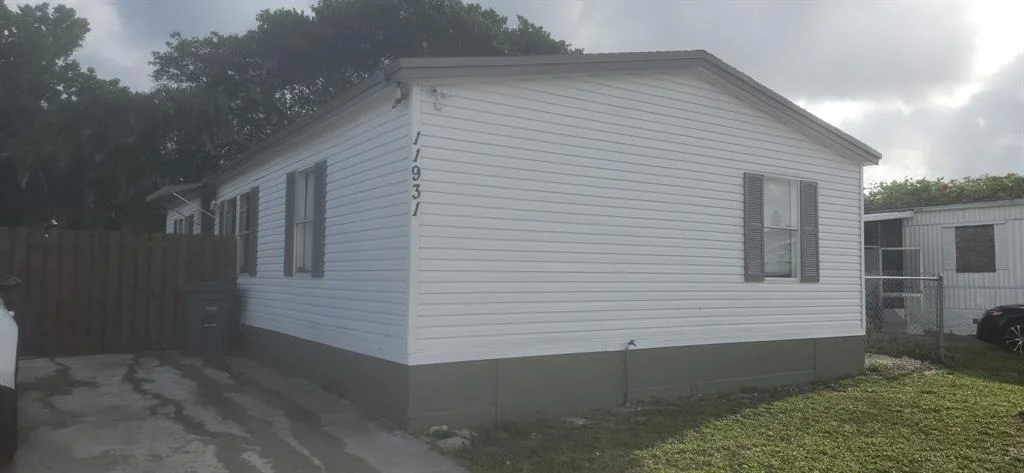 Photo of 11931 Watergate Circle