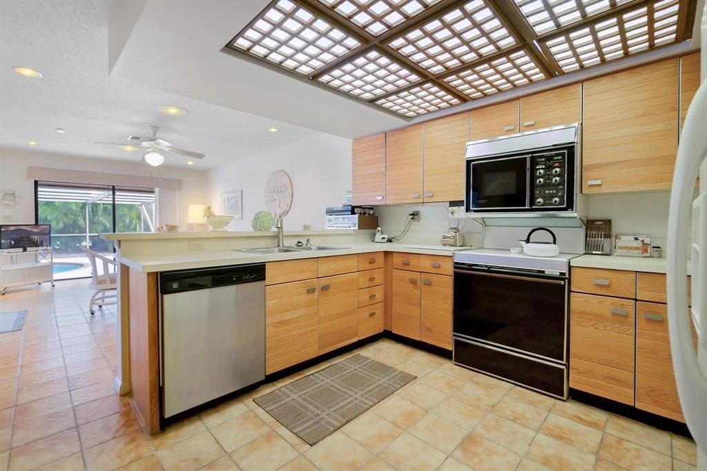 Photo of 5963 Glenbrook Drive