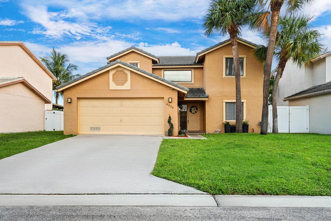 Photo of 6035 Strawberry Lakes Circle