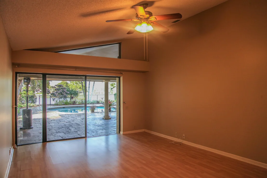Photo of 7407 Dover Lane