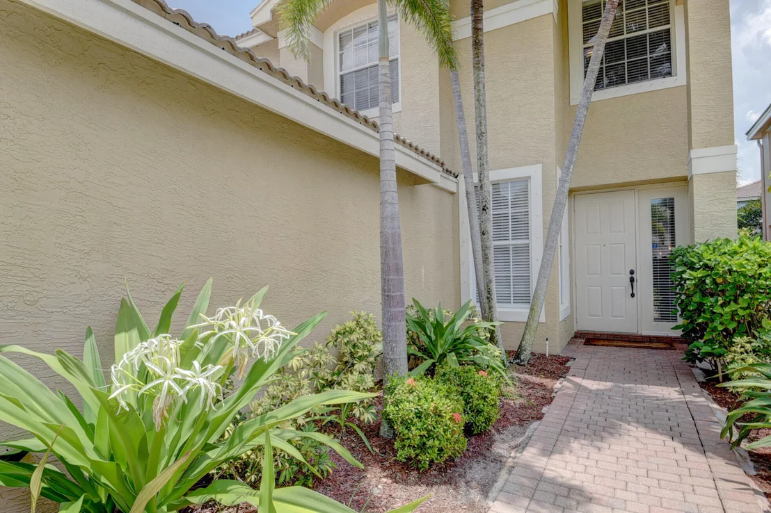 Photo of 5030 Solar Point Drive