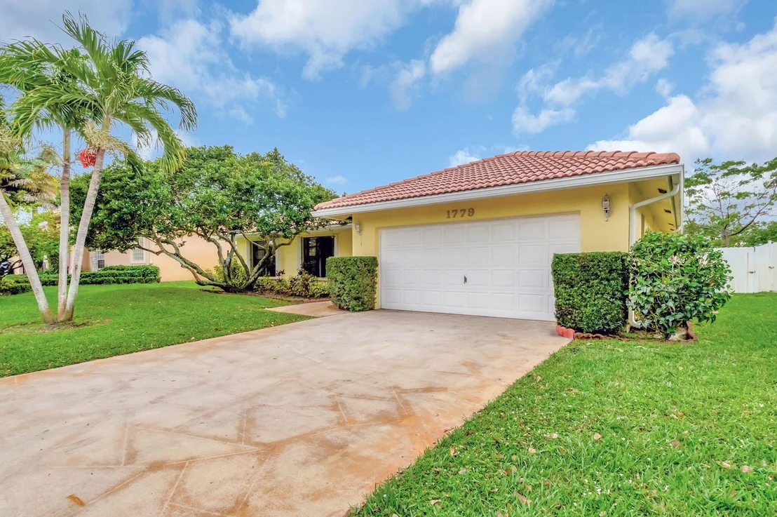 Photo of 1779 Pierce Drive