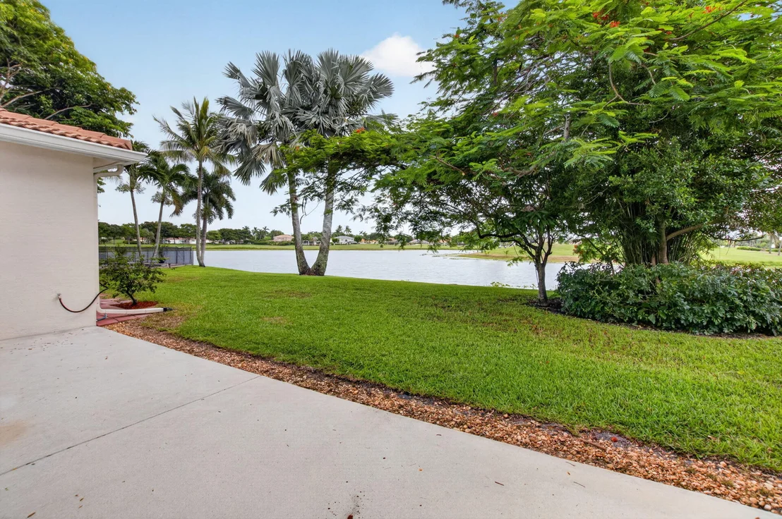 Photo of 5866 Bay Hill Circle