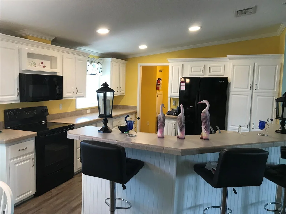 Photo of 1081 6th Street