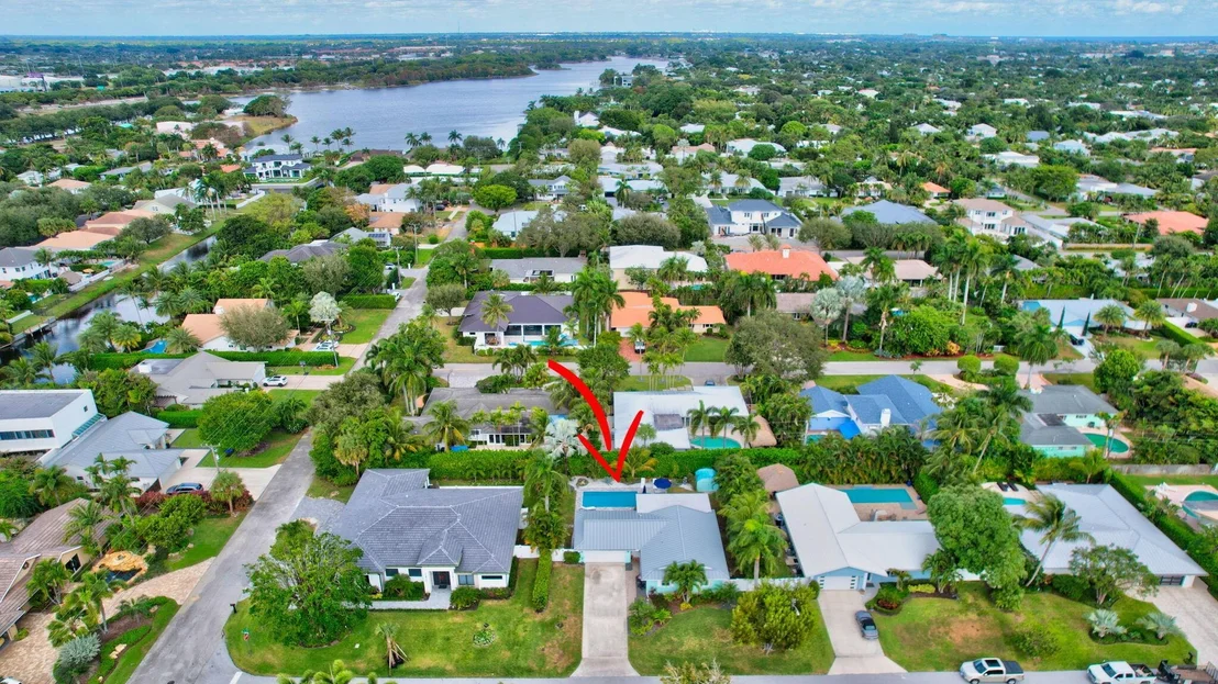 Photo of 715 Sunshine Drive