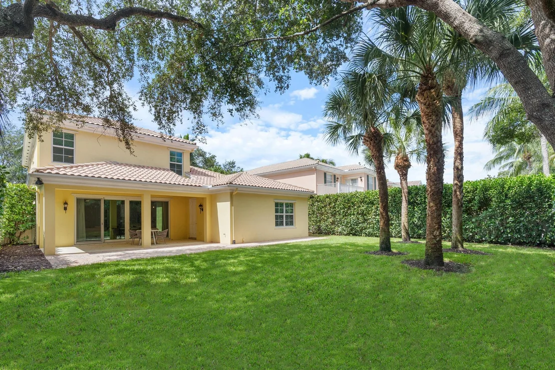 Photo of 4033 Community Drive