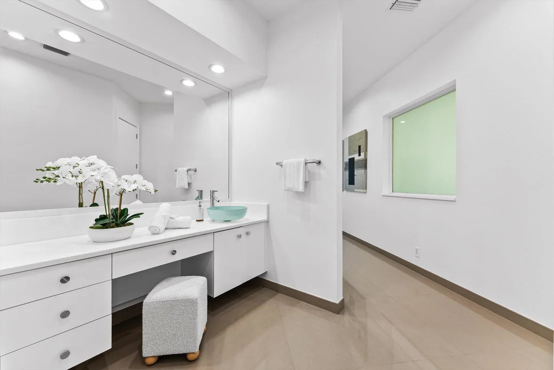 Photo of 7876 Mandarin Drive
