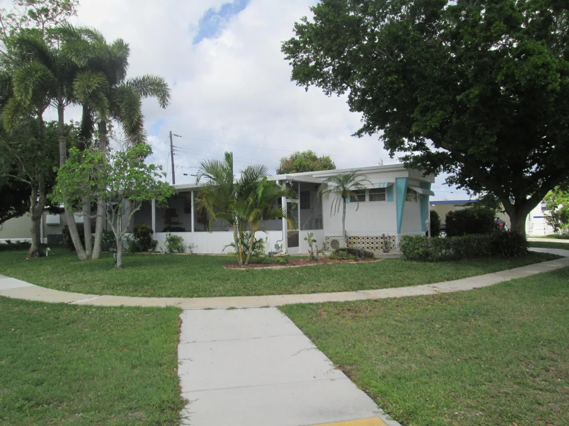 Photo of 4261 Meadow View Drive