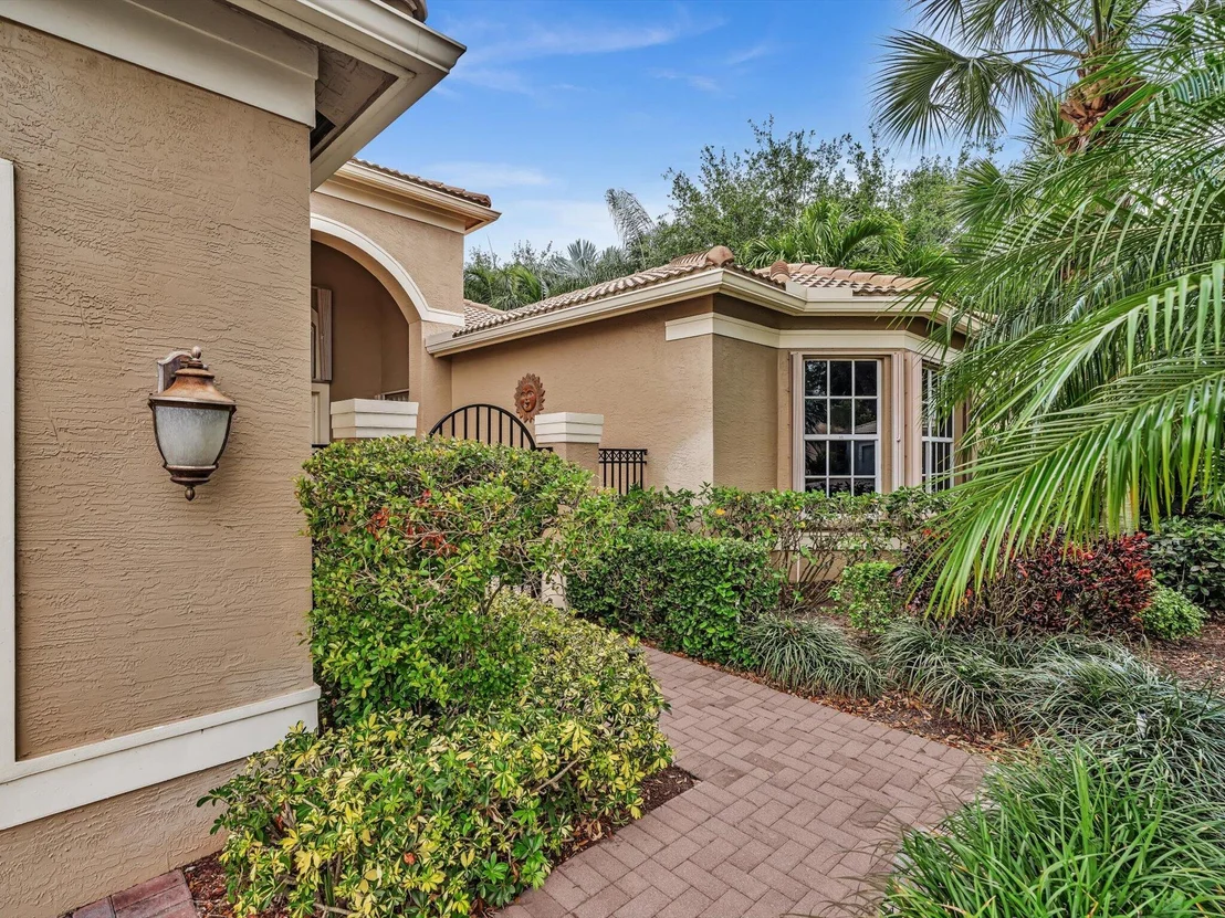 Photo of 7191 Corning Circle