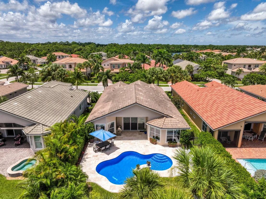 Photo of 288 Carina Drive