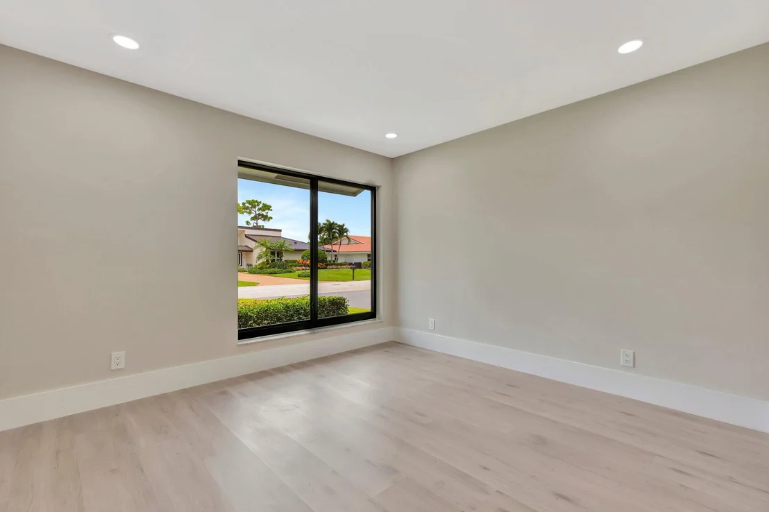 Photo of 5011 Pineview Circle