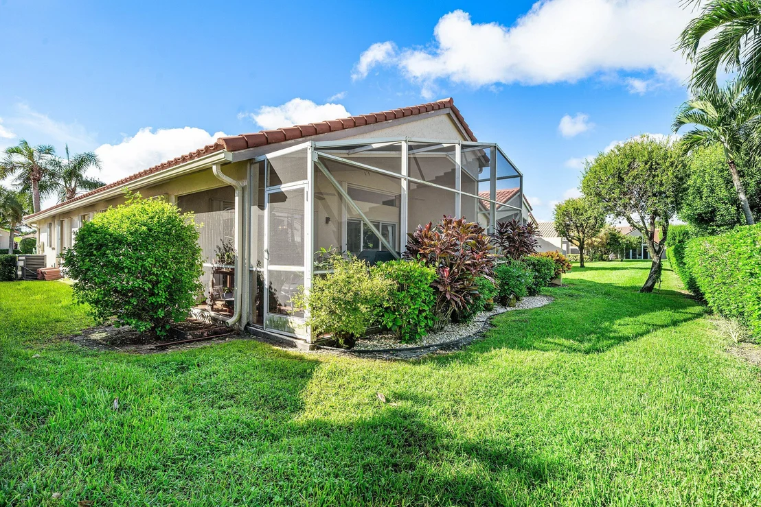 Photo of 7182 HAVILAND Circle