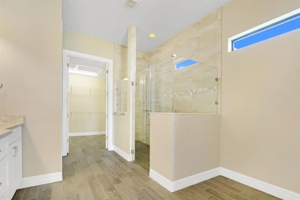Photo of 213 Alcove Point Lane