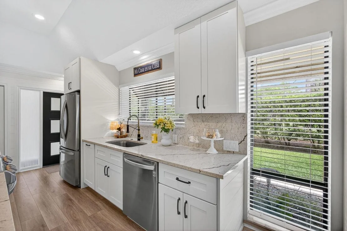 Photo of Unit B at 101 Half Moon Circle