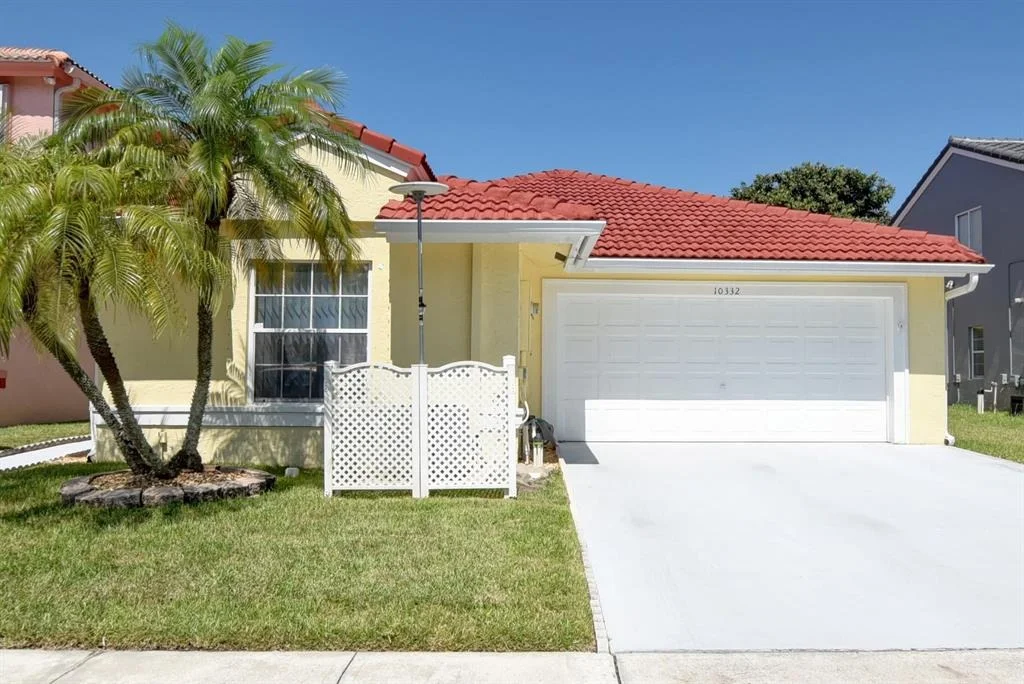 Photo of 10332 Sunstream Lane