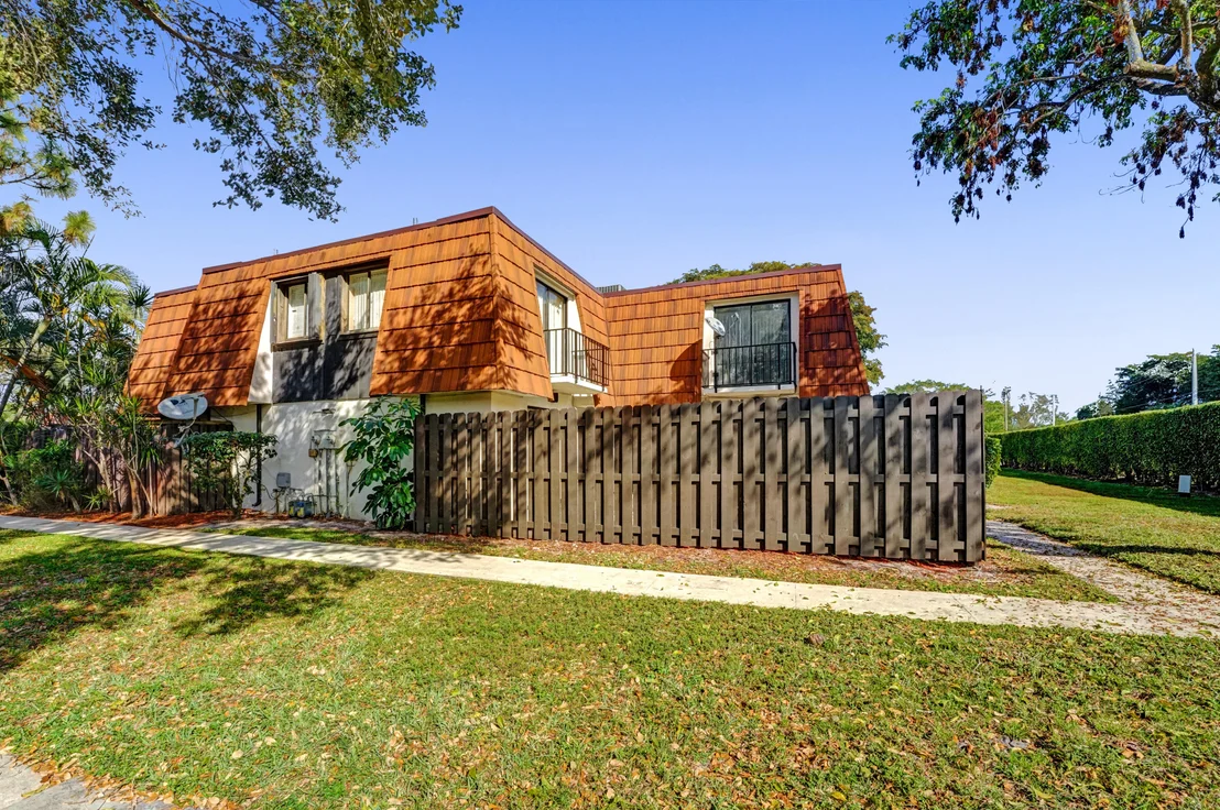 Photo of Unit D at 2240 White Pine Circle