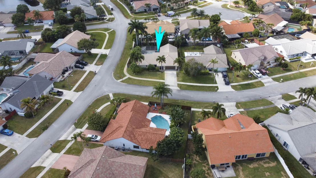 Photo of 9260 Laurel Green Drive