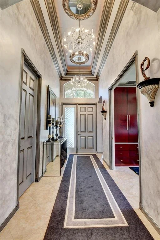 Photo of 7204 Twin Falls Drive