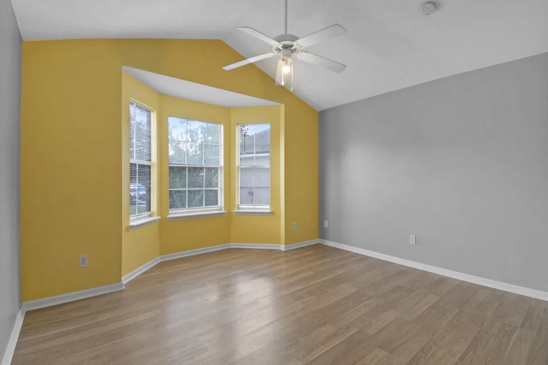 Photo of 948 Oak Arbor Circle