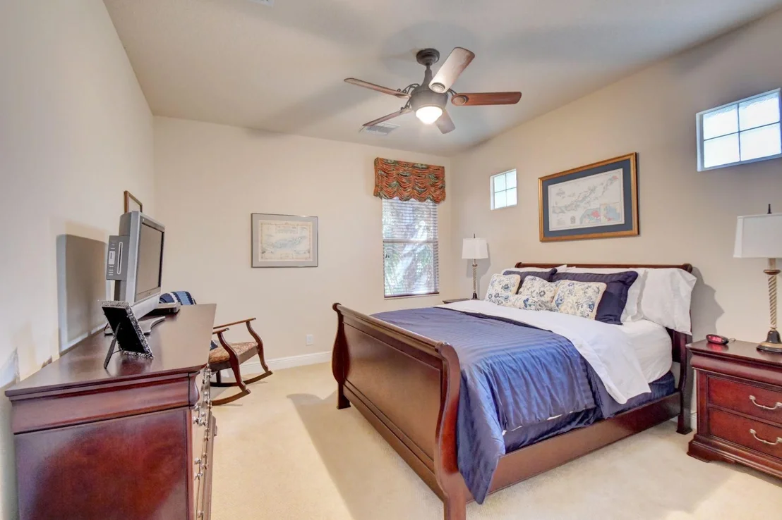Photo of 8180 Valhalla Drive