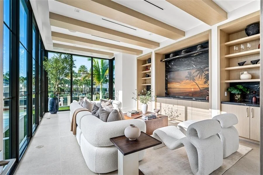 Photo of 1117 BEACH Drive