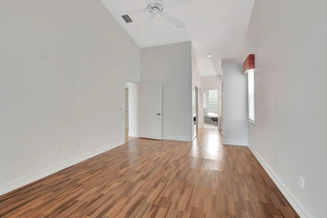 Photo of 18570 Serena Pointe Lane