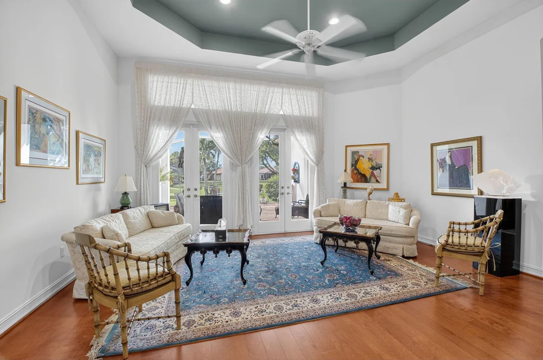Photo of 9237 Isles Cay Drive