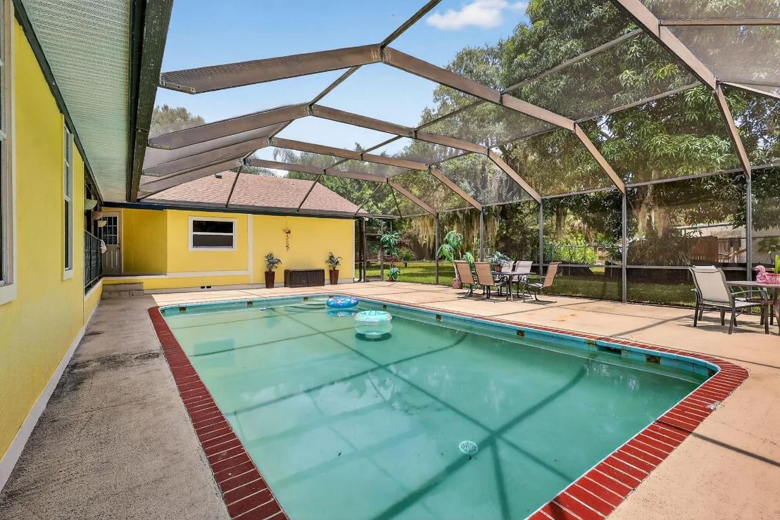 Photo of 600 Gopher Hill Road