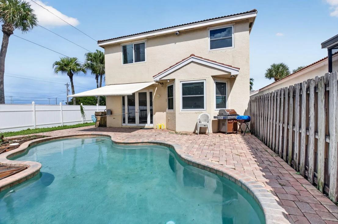 Photo of 7001 Chesapeake Circle