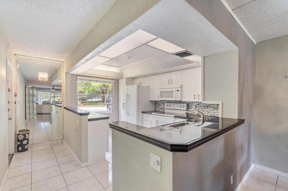 Photo of Unit A1 at 1904 Bermuda Circle