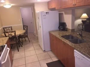 Photo of Unit F502 at 950 Lavers Circle