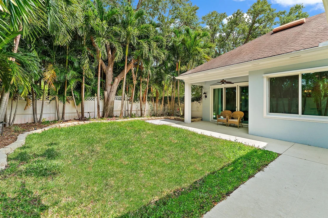 Photo of 508 Sweet Bay Circle