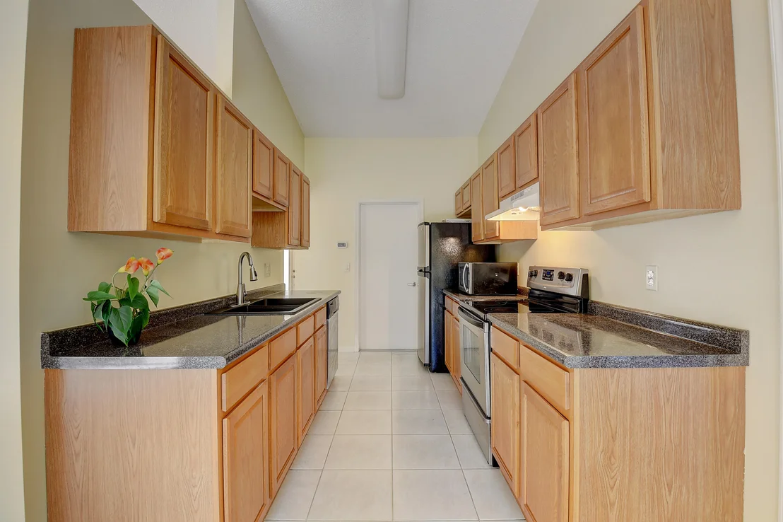 Photo of 742 W Ocean Drive
