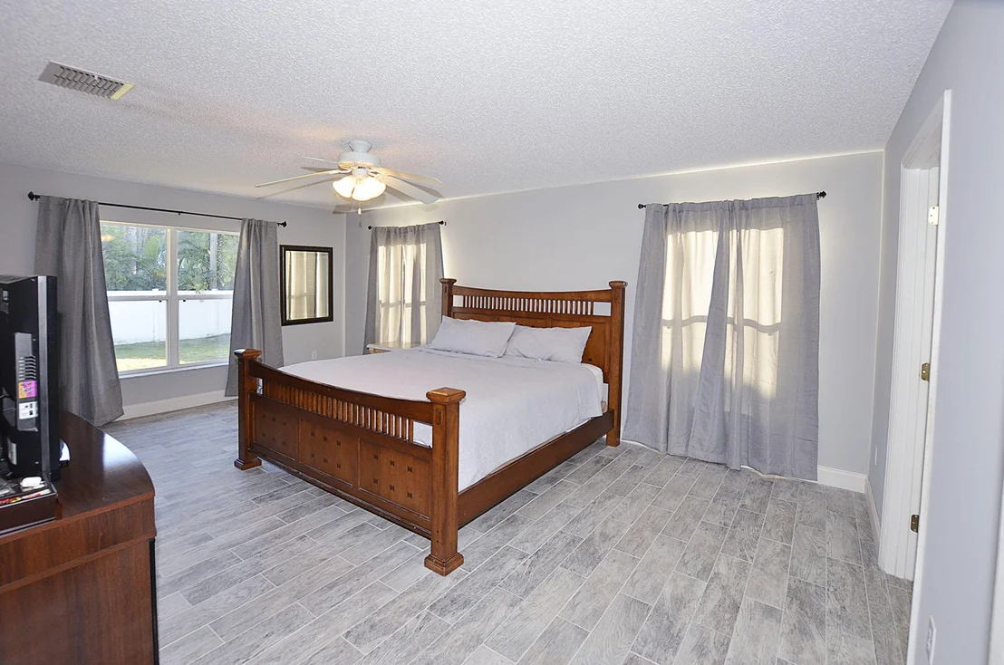 Photo of 702 Bayfront Terrace