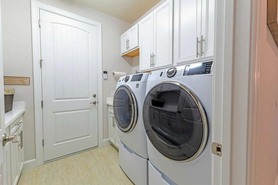 Photo of 5068 Pendelton Square