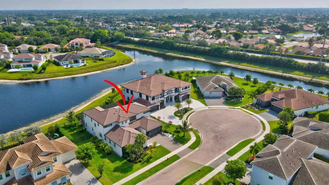 Photo of 6422 Esprit Way