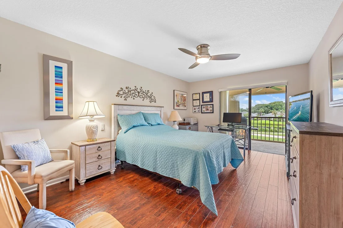 Photo of Unit UNITC at 1302 Pinecrest Circle