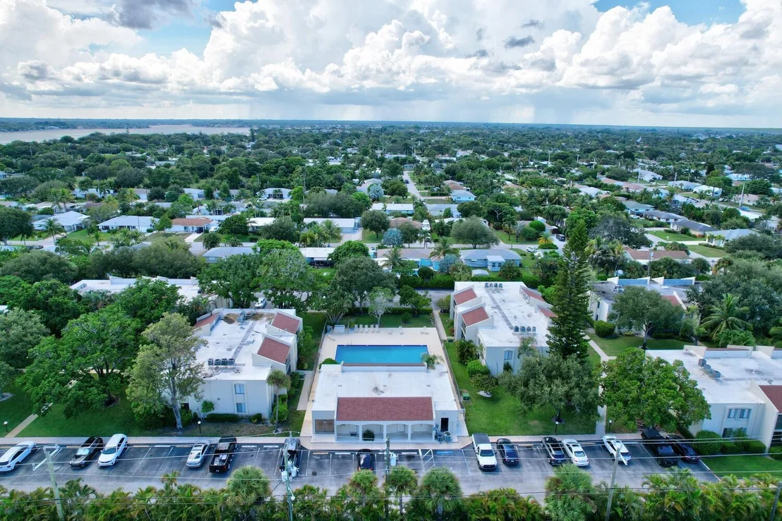 Photo of Unit F5 at 150 Pineview F5 Road