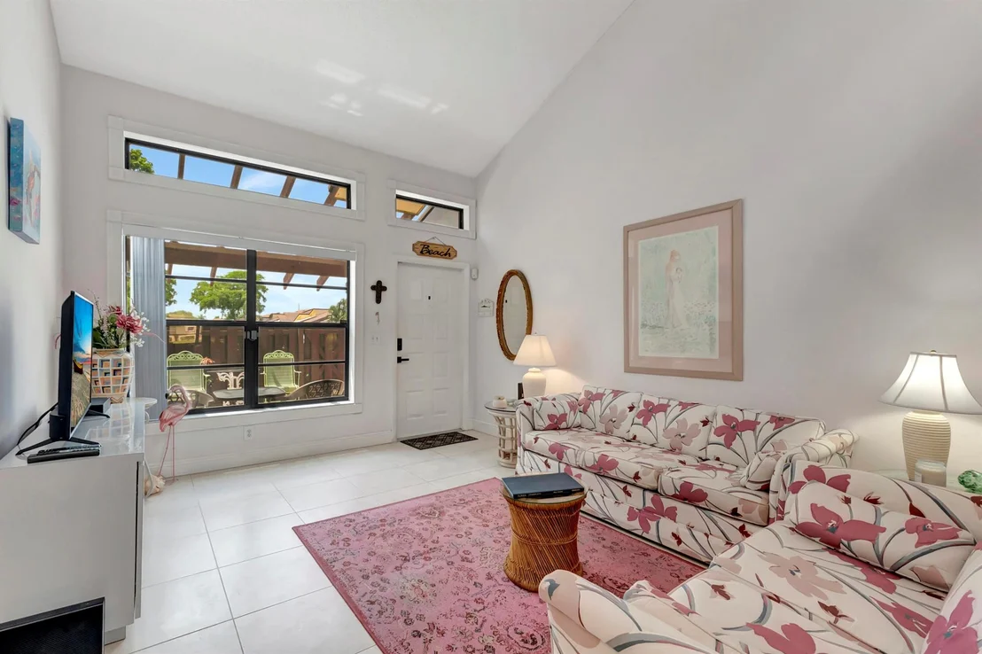 Photo of Unit B at 14091 Nesting Way