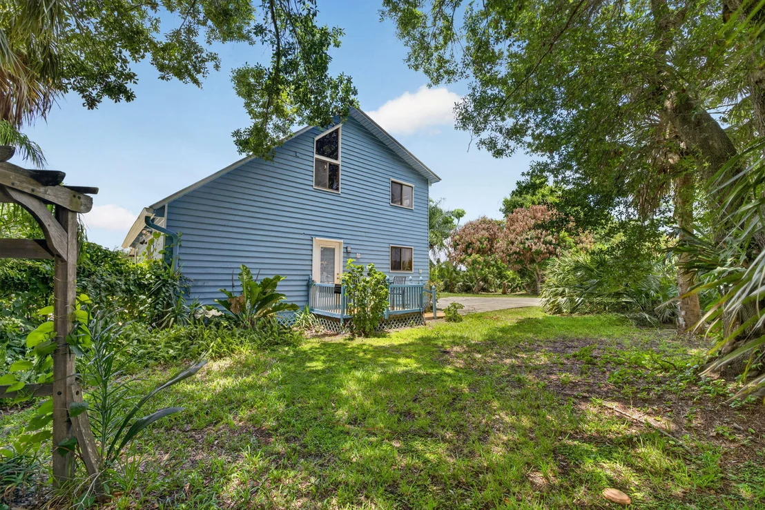 Photo of 5707 SPRUCE Drive