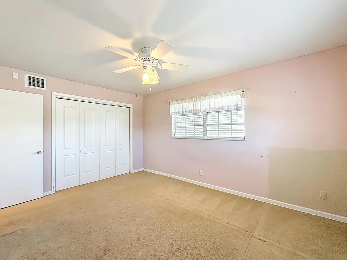 Photo of 262 Gulfstream Boulevard