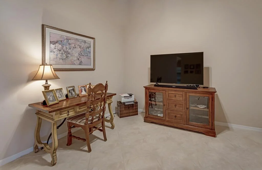 Photo of 8576 Logia Circle