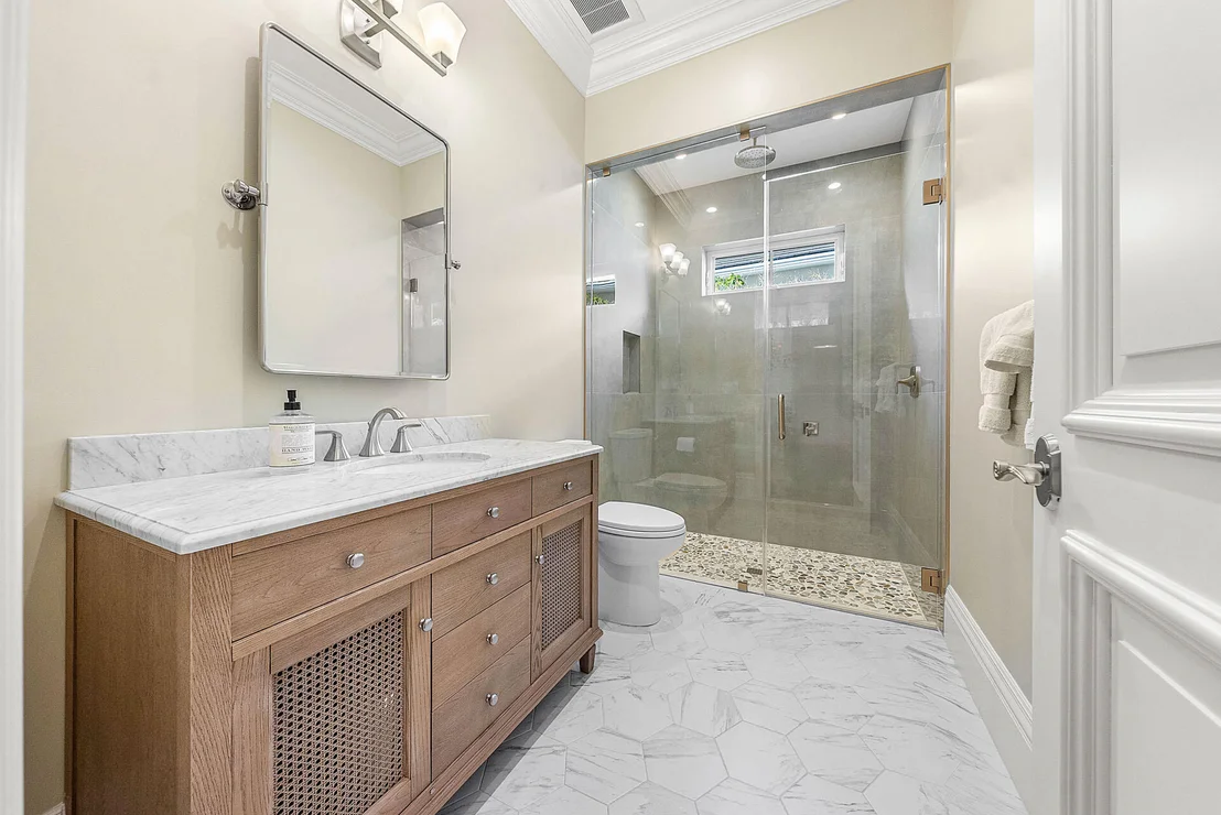 Photo of 2460 Queen Palm Road