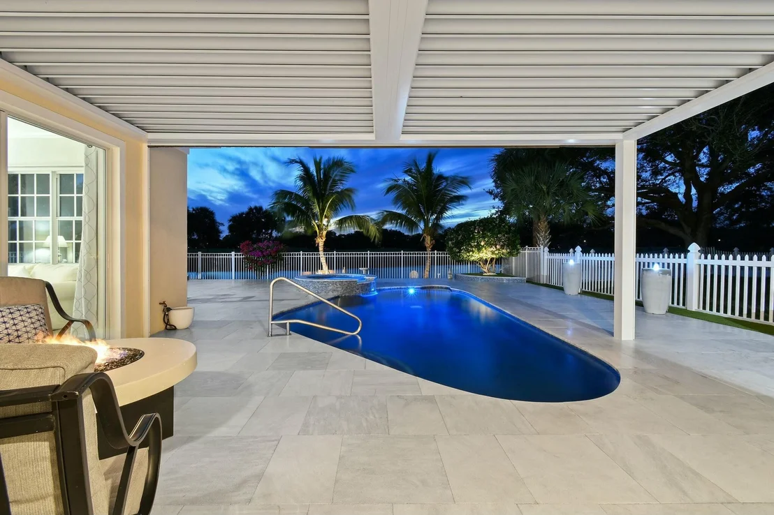 Photo of 196 Barbados Drive