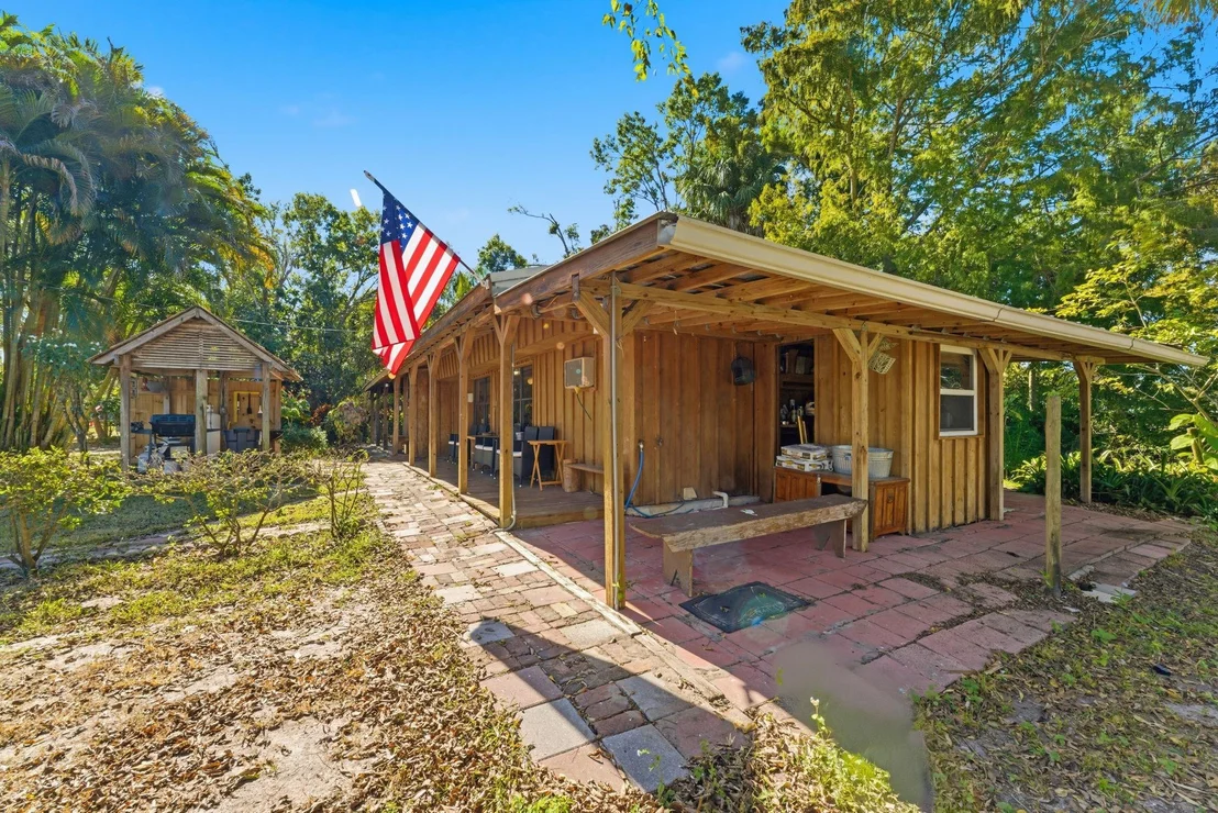 Photo of 15323 E State Road 78