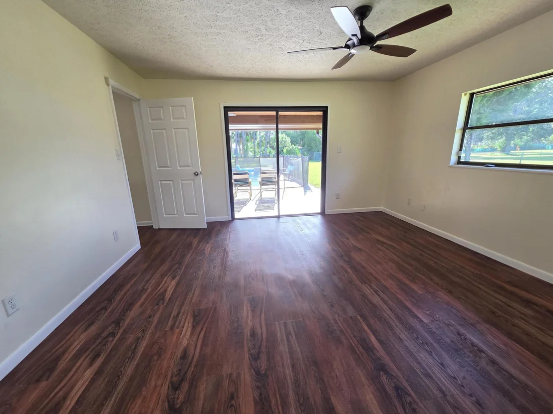 Photo of 6015 Silver Oak Drive