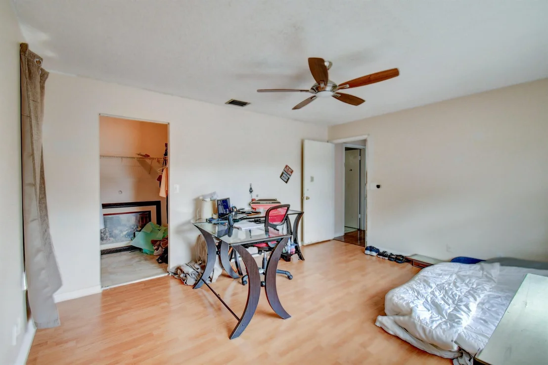 Photo of 5822 Sun Pointe Circle