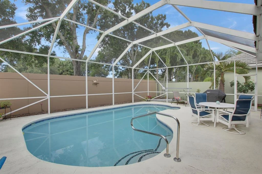 Photo of 110 S Hampton Drive